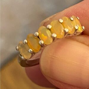 Elegant BBJ Silver 925 Ring with faucet opals. Size 6